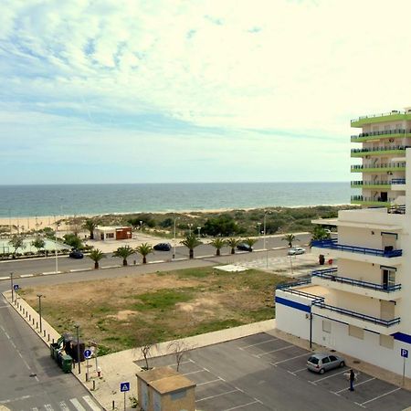 T1 Com Vista Mar Na Praia De Monte Gordo Exteriér fotografie